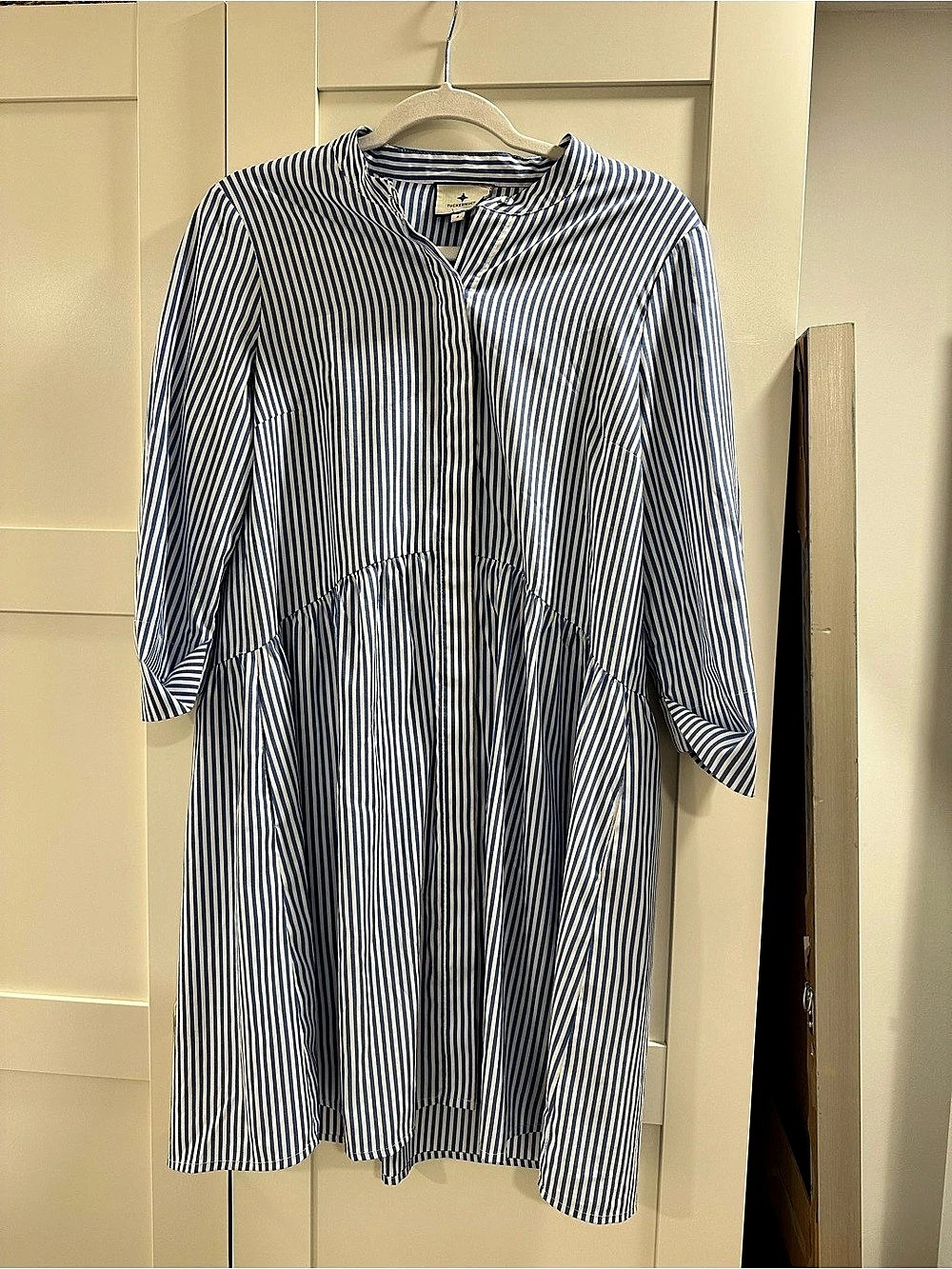 Tuckernuck Blue Stripe Palmer Dress Striped Midi Dress Blue & White Small